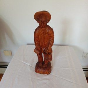 HAND CARVED SOLID WOOD SCULPTURE 17.5 INCH TALL